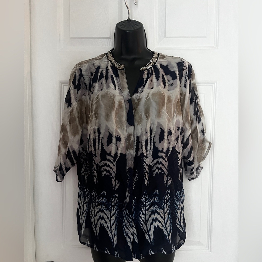 Alberto Makali Navy and Beige Silk Blouse size M - Picture 3 of 15